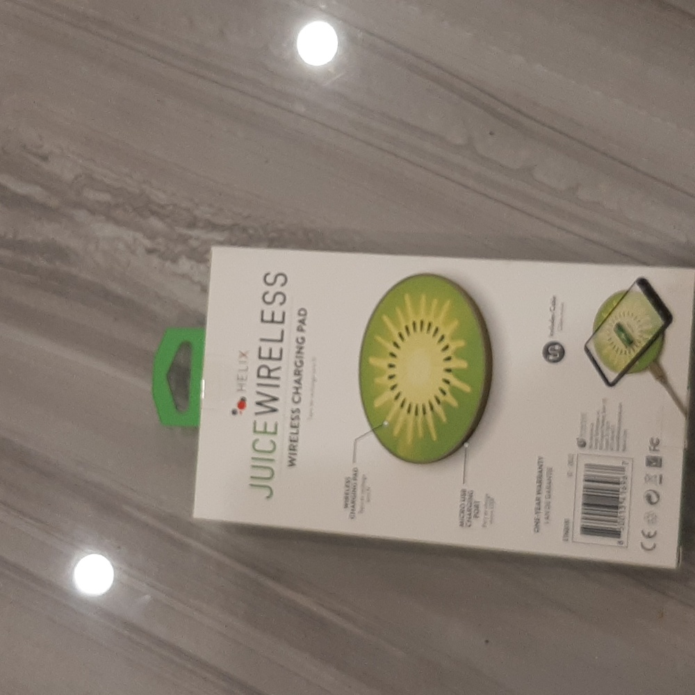 Helix Juice Wireless Charging Pad Kiwi Mobile Device Charging Capability Apple